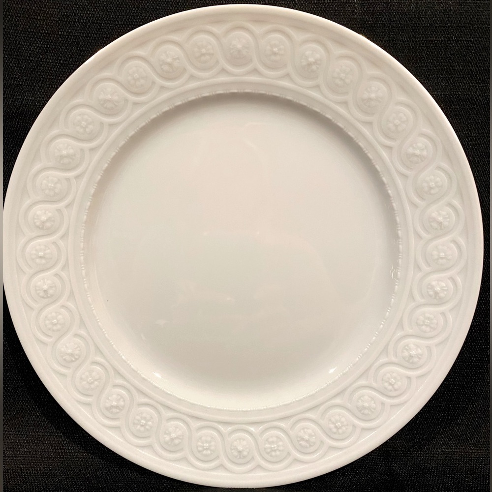 Bernardaud Limoges Louvre Dinner Plate